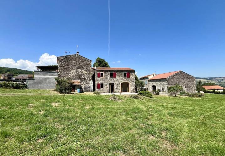 Maison • Vente • 100m2 • Villeneuve