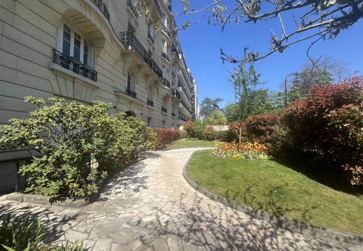Appartement • Vente • 189m2 • Saint-Mandé