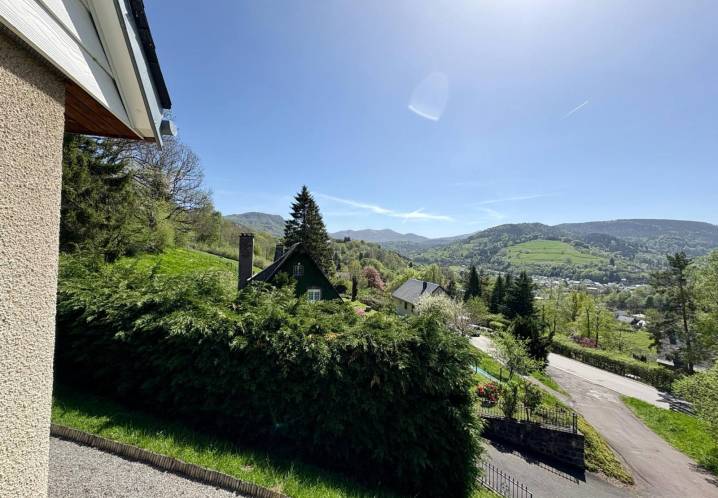 Maison • Vente • 120m2 • Murat-le-Quaire