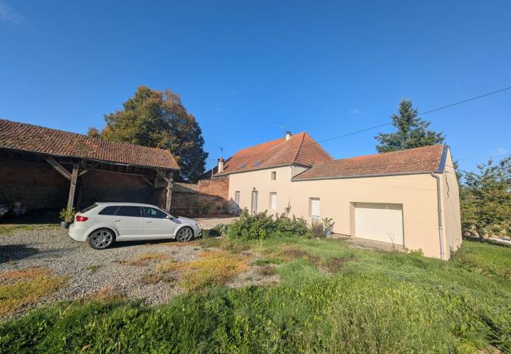 Maison • Vente • 148m2 • Broût-vernet