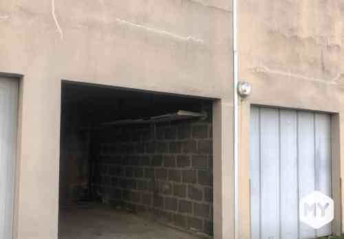 Parking 12 m2 à louer Chamalières 63400, 85 €/mois