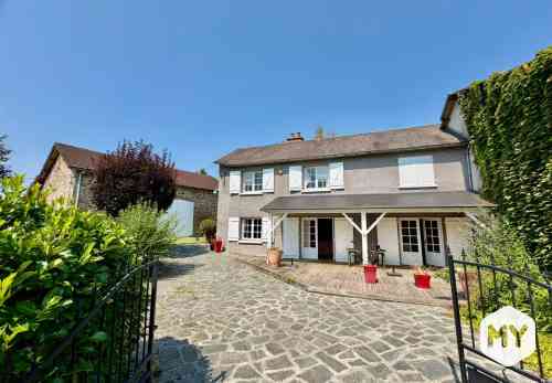 Maison 5 pièces 140 m2 à vendre Mérinchal 23420, 199 000 €